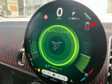 弊社お客様より頂いた下取車やデモカーが在庫の殆どを占めています。車の経歴や整備記録が分かり、ご安心してお車をお選び頂ける正規ディーラーならではのラインナップでございます。