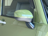 安全安心な走行のために、納車前には小さなクルマを知り尽くしたエキスパートが基本性能に関わる機能や状態を徹底的に点検しています。