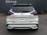 プライバシ-ガラスが装備されています。外を見るときは気にならずに、後方車両から車内が見えにくい設計です。