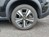 リア左 タイヤサイズ 235/55R19