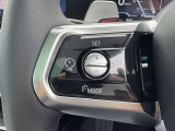 アクティブクルーズコントロール装備です。設定速度をキープしつつ、車間距離を優先し安全走行を可能と致します。長距離ドライブにマストな装備です。