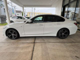 BMW正規ディーラー BMW Premium Selection調布の認定中古車です。厳しい基準をクリアした高品質車両のみ販売。BMW認定中古車保証付き(最長4年・距離無制限)、全国納車対応可能です。