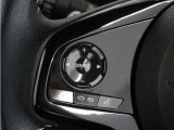 ◆オーディオリモコンスイッチ◆視点をそらすことなく、ボリューム調整・オーディオソース切替・選曲の操作が可能に。安全運転にひと役買います♪