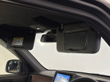 ★【あると便利な装備】運転席・助手席サンバイザーとミラーが装備されています