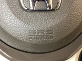 定期点検パック「まかせチャオ」は法定点検や車検に加え、Hondaが推奨する点検・整備、エンジンオイル交換等をパックしています。Honda車を知り尽くしたプロによる半年ごとのチェックいたします。