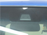 ◆Honda SENSING◆ カメラ等装置で精度の高い検知能力を発揮、安全運転を支援します。ステアリング上のコントローラーに注目!