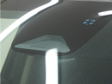 ◆Honda SENSING◆ カメラ等装置で精度の高い検知能力を発揮、安全運転を支援します。ステアリング上のコントローラーに注目!