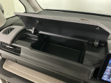 車を初めて購入されるお客様や、車にあまり詳しくないお客様にもわかりやすく丁寧に説明させて頂きます♪
