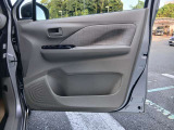 運転席ドア内張