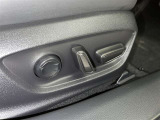 パワーシート搭載。微妙な調整が手軽にでき、ピッタリのポジションで運転することが可能です。