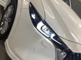商品改良後のヘッドライトは、LEDを12分割&rarr;20分割とし、夜間の視認性を高め、ドライバーの危険認知をサポートします♪