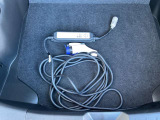 充電ケーブルも付いています。