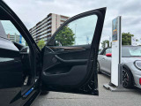 国道246号線沿い、南町田グランベリーパーク駅すぐ。BMW Premium Selection 東名横浜/〒194-0004 東京都町田市鶴間5-18-1