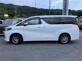 トヨタ車に限らず、全車種にロングラン保証が付いております。走行距離無制限なので、安心しておのり頂けます。