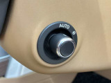 【電動コラム】シートメモリーと合わせて使用すると複数人運転する場合は、お好きなポジションを記憶する事ができます。細かな調節も可能なため、ストレスなく運転が出来ます。