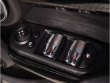 ★他府県の御客様も大歓迎!☆お勧めの1台!早い者勝ちです!☆車両詳細はMINI NEXT箕面店迄!★