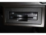 すっきりとインストールされた純正ビルトインETC。見た目もさることながら実用性も充分です。