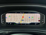 【Digital Cockpit Pro】メーター表示に加え、ナビゲ―ションのマップ、アシストシステムなど好みに応じて表示を切り替えできます。