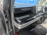納車時には保証書を発行!2ヶ月or2000キロのどちらか早い方までですが、その間は自損等以外は無償で修理が行えます!自信があるからこそできることなのです!