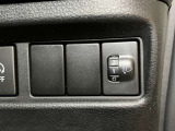 ヘッドランプマニュアルレベリングスイッチ☆車両姿勢の変化に応じて照射軸を調整できるスイッチ