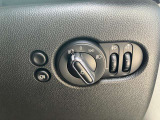 車両の詳細、ご質問につきましては、弊社営業スタッフまでお気軽にご連絡下さいませ。遠方のお客様には実車の詳細画像送信も承ります。お客様からのお問合せをお待ち致しております。