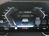 『運転』に対するBMWのこだわりはメーターパネルにも表れております。視野性の良いメーターパネルは疲労感の軽減と、運転の楽しさをもたらしてくれます。