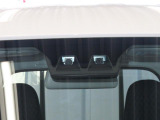 安全装備次世代スマートアシスト付です。毎日の運転で感じる不安や緊張を減らしヒヤッとするシーンの回避をサポートします。みんなに安全・安心を。