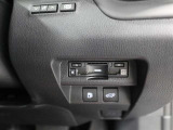 ETC車載器が搭載されているので、高速道路の乗り降りもノンストップで通過できます♪