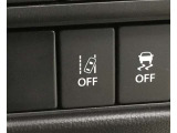 車道の白線を検知した際、ふらつき等ではみ出した時にアラートが鳴り安全運転の手助けになります!