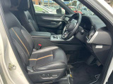 座り心地が良いシートなので長時間の運転でも快適にお過ごしいただけます。