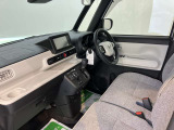 より多くの一般の方へ車を届けれればと思っておりますので同業者様への販売は極力控えさせて頂いております。ご了承下さい。
