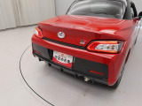 後続車からの視認性が高いLEDリアコンビランプ