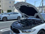 国道1号線に沿い横浜市営地下鉄「三ッ沢上町駅」から徒歩約10分。 BMW Premium Selection 横浜三ッ沢店 / 〒240-0062神奈川県横浜市保土ヶ谷区岡沢町322-3 / TEL:045-612-8488