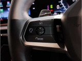 【アクティブクルーズコントロール】先行車との車間距離を維持しながら自動で加減速を行い走行をサポートしてくれる優れもの。車両停止や再加速も行うので渋滞時の運転負荷の軽減にも貢献します!