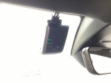 自社整備工場で点検整備をおこなってからお渡ししています。車検が残っている場合は『12ヶ月点検整備』を、車検整備付きの場合は『車検整備』をおこないます。整備費用は車両本体価格に含まれています。