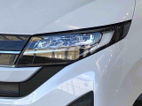 ☆オートライト機能☆車外の明るさに応じて自動的にヘッドランプを点灯・消灯。夕暮れ時やトンネルなどで役立ちます!
