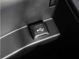 ◆アクセサリーソケット◆ドラレコの電源やスマートフォンの充電等に使用できる便利な電源ソケット!使いやすい場所に装備されています。