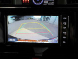 バックをする際に便利な【バックモニター】を装備 駐車や車庫入れが苦手な人もこれで安心♪ ※過信は禁物です☆ 目視と併せてご利用ください