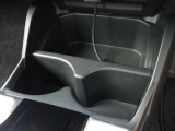 ■ドリンクホルダー■ドライブにはお気に入りのドリンクと一緒に♪運転中の揺れでこぼれることも防いでくれるので安心ですよ!