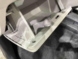 助手席側掘り込み式インパネカップホルダー