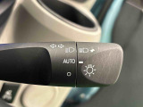 オートライト機能 周囲の明るさに応じて、ヘッドランプを自動的に点灯・消灯ができます。