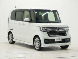 U-SelectPremium認定車両は、全国お近くのHondaディーラーで保証修理が受けられる2年間・走行無制限保証料金が車体価格に含まれております。  最長5年間まで延長可能です!