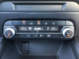 エアコンはオートエアコンです☆快適な空間で運転していただけます☆