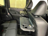 中古車をお選びいただく際に気になる走行距離や修復歴などに加えてキズ・凹みの有無・状態や消耗品の交換、今までの整備状況が &ldquo;ダイハツ認定中古車カルテ&rdquo;でわかります。
