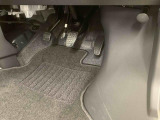 当店では初めての方にもわかりやすい説明を心がけております。ご不安なことはお気軽に何でもご相談ください。丁寧な接客を心がけております。