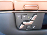2列目エグゼクティブシートは電動可動でシートヒーター&ベンチレーションが付いてます(^^♪さらにマッサージ機能も付いてます(^^♪
