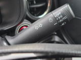 扱いやすさに配慮されたウインカーレバー。運転時の安心感を高めます。