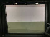 後席シェードで日差しを気にせず快適ドライブ♪