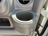 ドリンクホルダー装備☆運転席右側についていますのでドリンクも取り出しやすい☆