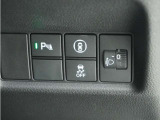 ◆障害物センサー◆車庫入れの時などに近くに障害物がある場合、障害物までの距離を音で知らせてくれます。